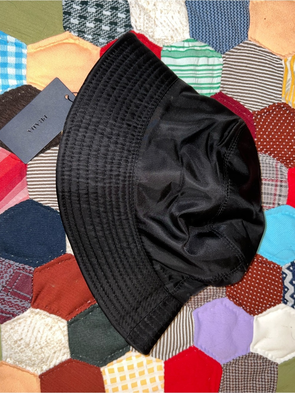 Prada Black Nylon Bucket Hat with Triangle Logo - Picture 2 of 7